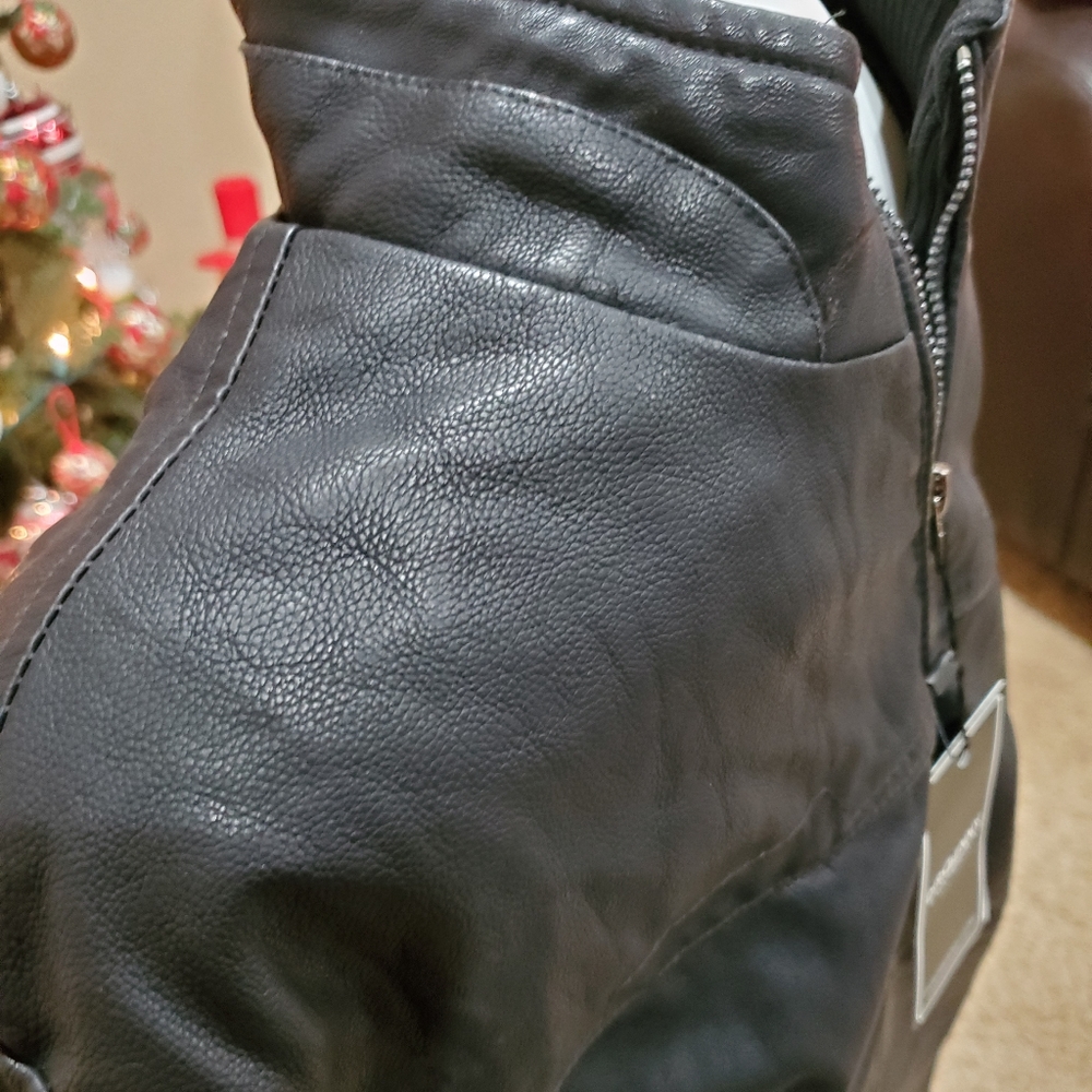 Jacket - Picture 2 of 3